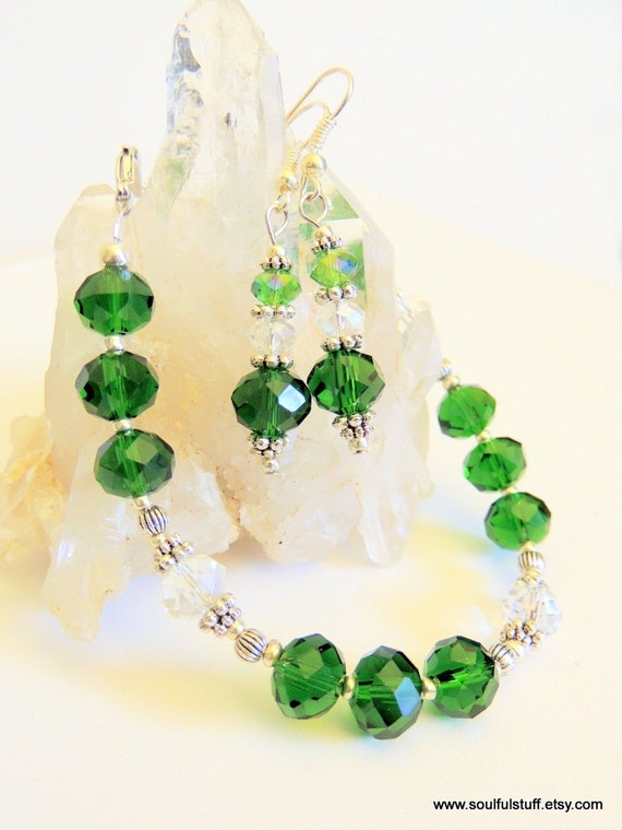 Emerald Green Crystal Bracelet Emerald Green Crystal Dangle