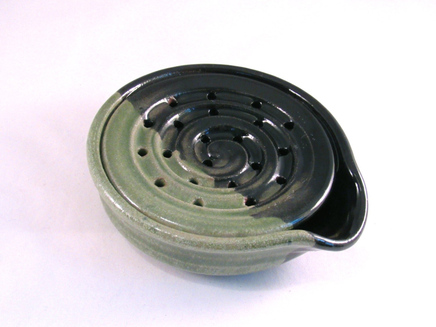 Soap Dish Draining Soap Dish Pottersong Drain by pottersong