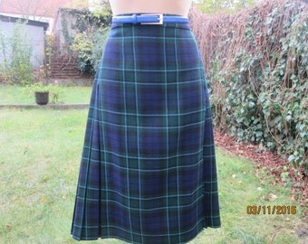 Wool Wrap Skirt / 100 % Wool Skirt / Woolen Skirt / Wrap Woolen Skirt / Tartan Wool Skirt / Plaid Wool Skirt / Size EUR44 / UK16