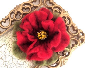 Red Poppy Felted Flower Brooch Pin,Wool Felt, Felted Wool, Felt Brooch, Flower Brooch, Pin, Felt Flower Pin, Beaded Flower, Handmade