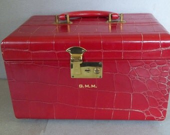 Vintage Leather Travel Case - Leather Train Case - Alligator Patterned Leather Vanity Case - Luggage and Travel - Leather Vanity Case