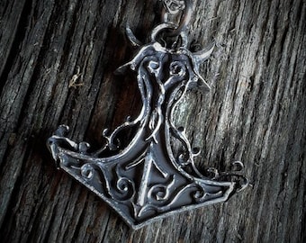 handmade Mjolnir pendant, Thorned Mjolnir, thor hammer, viking pendant necklace, pagan jewelry, wicca, viking metal, amon amarth, thunder