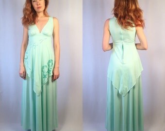 Vintage Seafoam Green Empire Waist 70's Maxi Dress