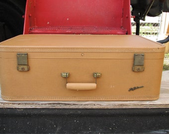 Vintage Lady Baltimore Suitcase