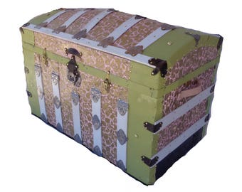 Antique Barrel Top Decorative Trunk