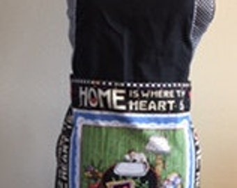 Pretty Mary Englebreit Apron Black - White Ribbon with Mary Englebreit Panel on Black