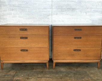 CUSTOMIZABLE: Small Dresser/Chest