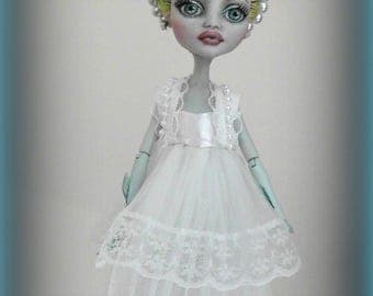 Monster High Custom Repaint & Outfit