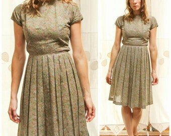 Vintage 1950s, Mid Century, Short Sleeve Taupe Medi Day Dress with Pleated A-line Skirt.