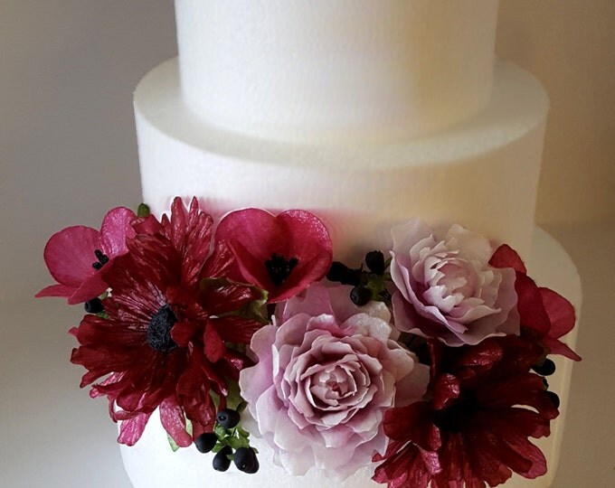 Edible Wafer Paper Flower Arrangements for Cakes by Lynda Christine