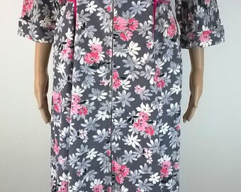Vintage Long Dressing Gown 1960's 1970's Robe Size Medium Vintage Lingerie Grey Floral House Dress 60s 70s 'Kay Sidney Model' Front Zipper