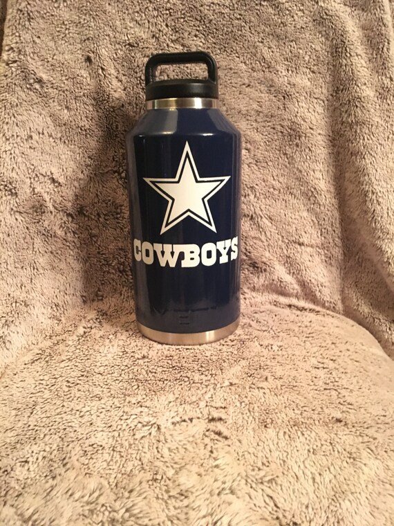 Dallas Cowboys Yeti 64 oz Rambler Bottle by CraCraCreations10