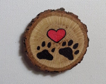 Cat paw magnet, handpainted wood magnet, animal lovers gift, heart magnet, wooden magnet, fridge ornaments, handmade magnet