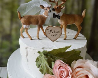 deer-hunter-bride-groom-wedding-cake topper-camouflage-country-rustic-woodland-buck-doe-deer lover-hunting-fishing-woods-deer wedding-Mr Mrs