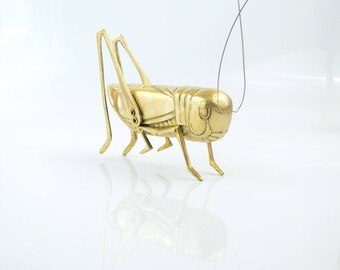 Vintage brass Grasshopper Figurine/Brass Insect/Brass Cricket