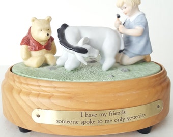 winnie the pooh wooden toy box