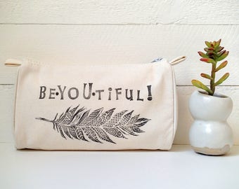 Bridesmaid Gift Cosmetic Bag, Personalized Bridesmaid Cosmetics Bag, Personalized Makeup Bags Bridesmaids, Custom Zipper Pouch, Beyoutiful