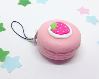 Strawberry Macaron Squishy! // Cute Handmade Kawaii Macaroon Squishies // Kawaii Keychain