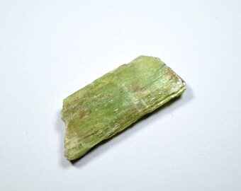 5.77g Natural Green Kyanite Specimen (GrnKyan12)