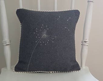 Dandelion cushion, dandelion pillow, decorative cushion, decorative pillow, grey cushion, woollen cushion, botanical cushion, handmade