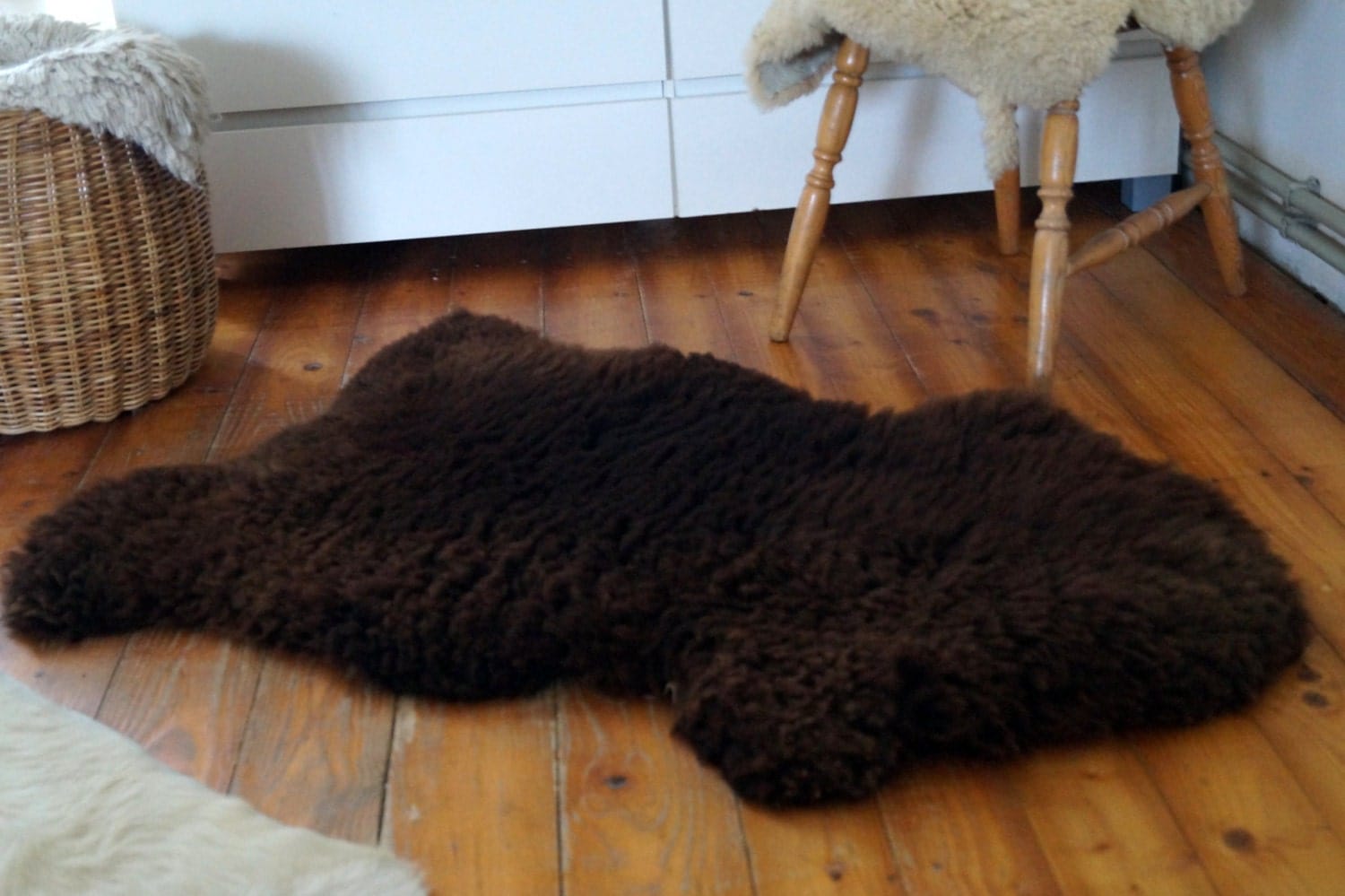 Vintage Lambskin. Genuine Sheepskin Rug. Genuine fur rug.