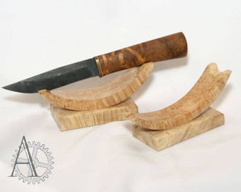 The maple burl knife stand. Knife display. Collectible knife holder.