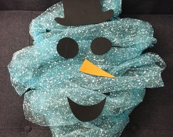 Blue Snowman Wreath