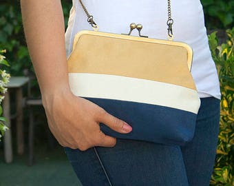 Clutch bag-Vegan suede bag-Metal frame purse with shoulder strap-leather-Suede-bag Vegan vegan-bag hand-Blue-Vintage-Shoulder bag