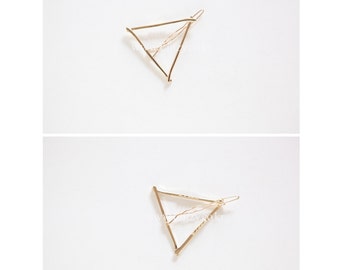 Gold Triangle Hair Clip - Triangle Hairpin - Triangle Harrette - Minimalist Hair Accessories
