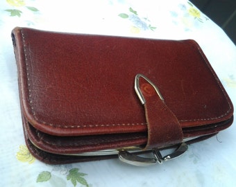 Vintage Reddish Brown Leather Ladies wallet