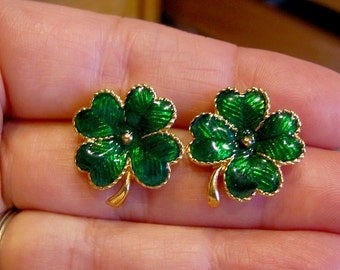 Vintage AVON Green Enamel Irish Shamrock 4 Leaf Clover St. Patrick's Day Pierced Earrings Don't Get Pinched!