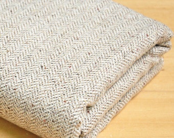 free ship wool tweed fabric warm color weaved herringbone beige with gloden line weaved pattern price for 1/2 meter 59"