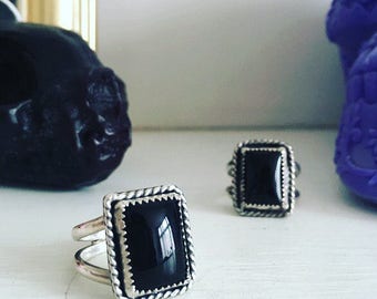 Black onyx ring// sterling silver ring