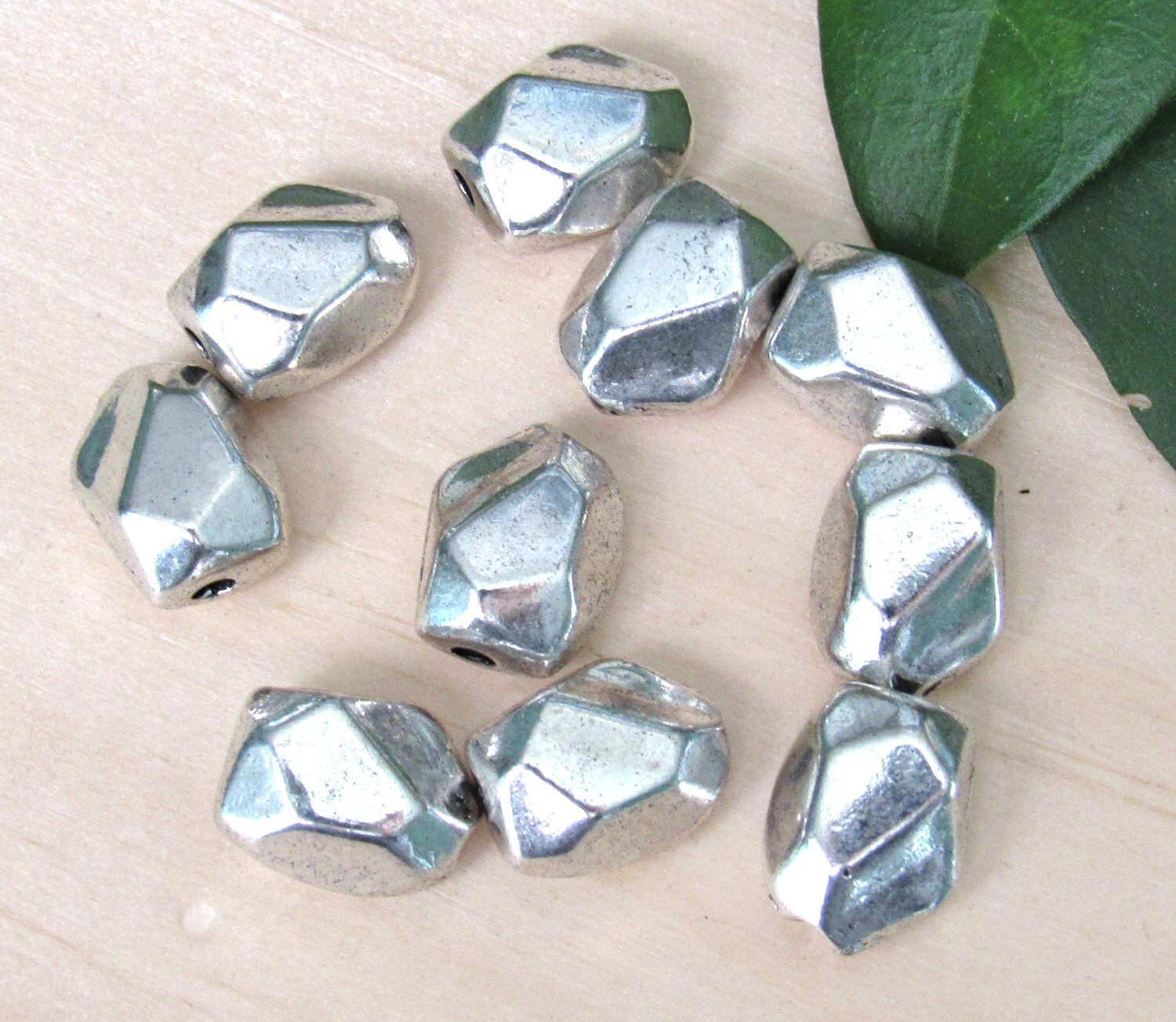 Faceted metal beads set of 10 Spacer beads silver tube