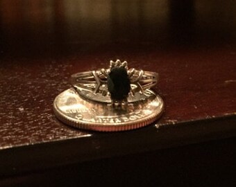 Vintage Sterling Silver Oval Cut Blue Sapphire Ring