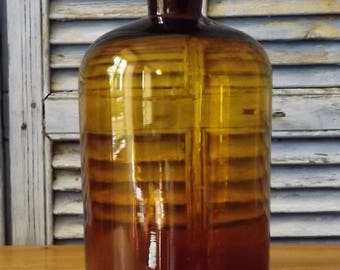 Vintage French Pharmacy / Apothecary Bottle