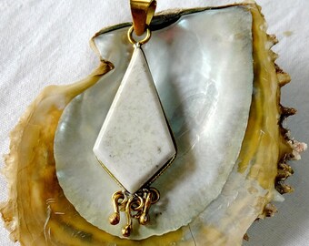 Natural jade from Guatemala - morning mist