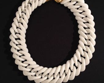 Vintage 60s Lucite Link Necklace