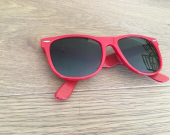 Red Ray Ban Retro Sunglasses