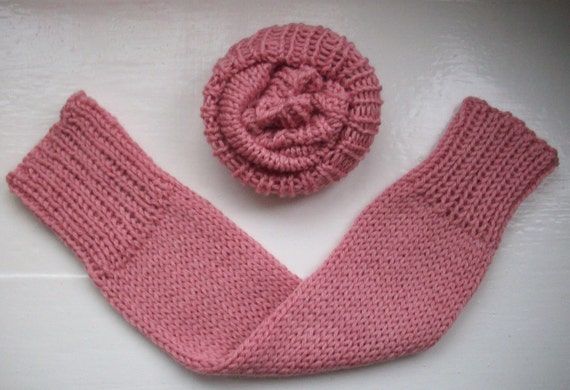 Chunky leg warmers, warm wool, old rose, dusky pink by SpinningStreak