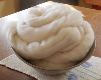 merino wool - organic merino top - 4 ounces 23 micron 64's - organic merino wool roving