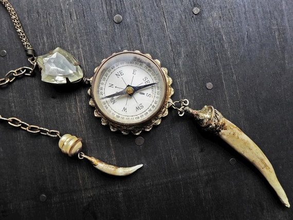 Rustic lariat necklace with compass - “Duchess of Discovery”