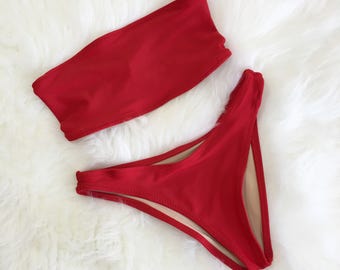 High hip bandeau bikini