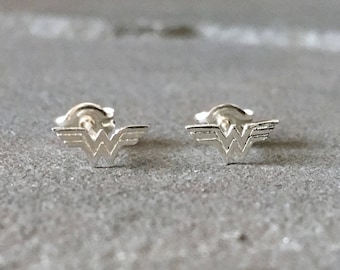 Wonder Woman Earrings, Sterling Silver Wonder Woman Studs, Superhero Earrings, Comic Con Earrings, Comic Con Jewelry, Superhero Jewelry