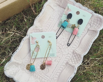 0005-0006 little pin earrings