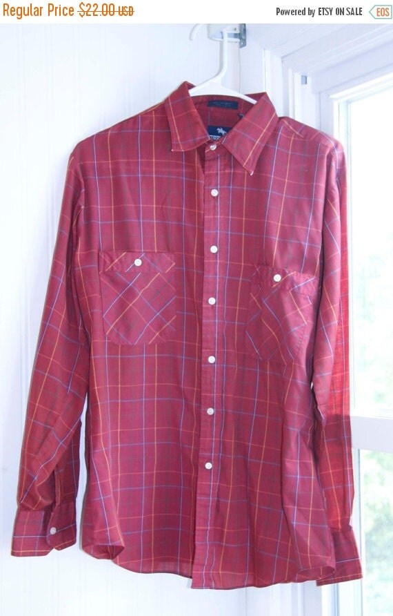 Mans Vintage Button Down Shirt Size Medium by by MollyFinds