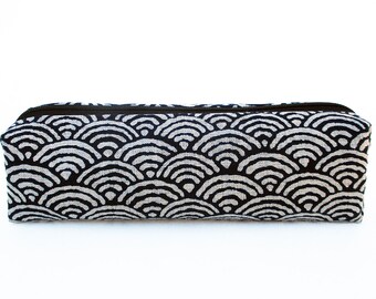 Pencil case Chinami/make-up bag with japanese design Seigaiha. Japanese fabric 100% cotton. Storage bag, cosmetic bag, pencils bag