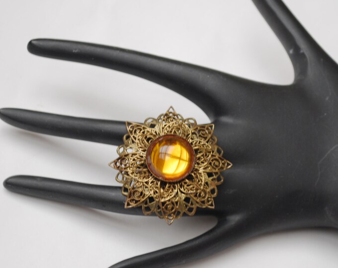 Gold Amber Flower brooch - Amber citrine Orange Glass - Brass Filigree Pin