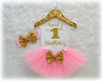 Baby Girl Birthday Outfit, Light Pink and Gold Glitter with Custom Name, Tutu Headband Set, Short and Long Sleeve Bodysuit Tshirt 320