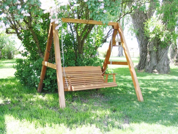 Amish Crafted 4'Cedar Porch Swing